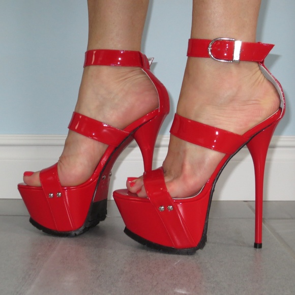 1969 All Leather Red Platform Ankle Strap Heels - Picture 4 of 8